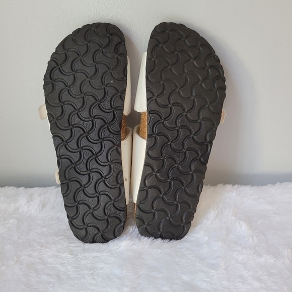 BIRKENSTOCK Perforated Freeport  Birko-Flor Sandals - Picture 7 of 9